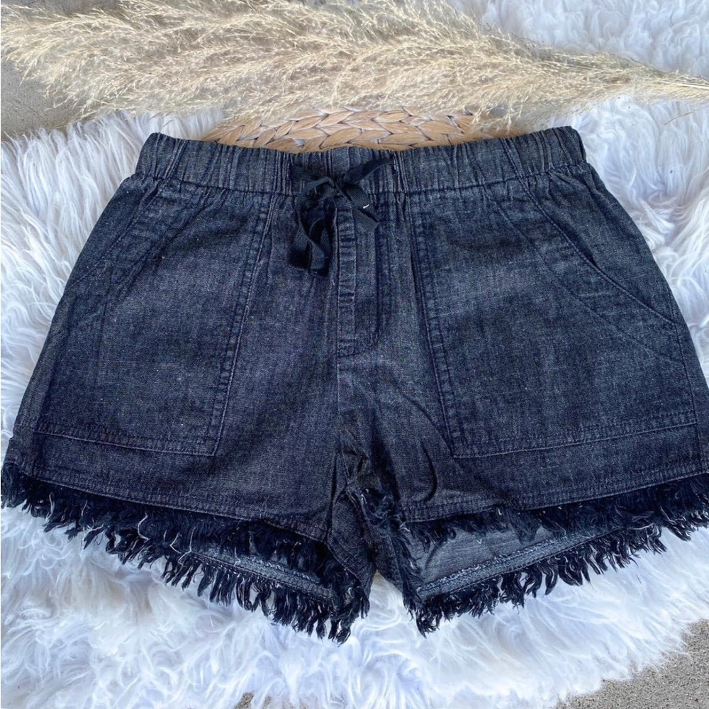 Black Frayed Drawstring Shorts. Size Medium. NWOT